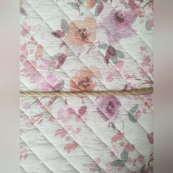 🎁Wildflower Cottages 3pc Quilt Set; Style: Daphnie-Rose Tan-K - Picture 6 of 7